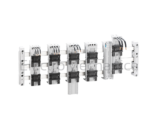 BUSBAR MNT ADAPT 2RAIL 10mm2 63A
