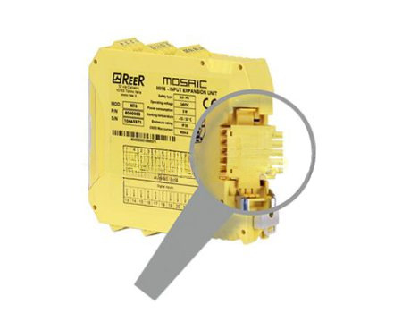 BUS CONNECTOR