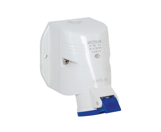 63A 3P+N+E IP67 SURF SWTH SOCKET