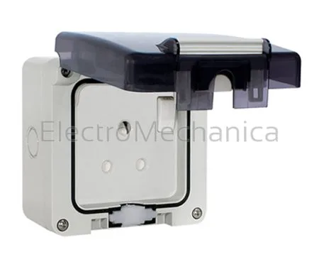15A IP67 2P+E SURFACE SWTH SOCKET
